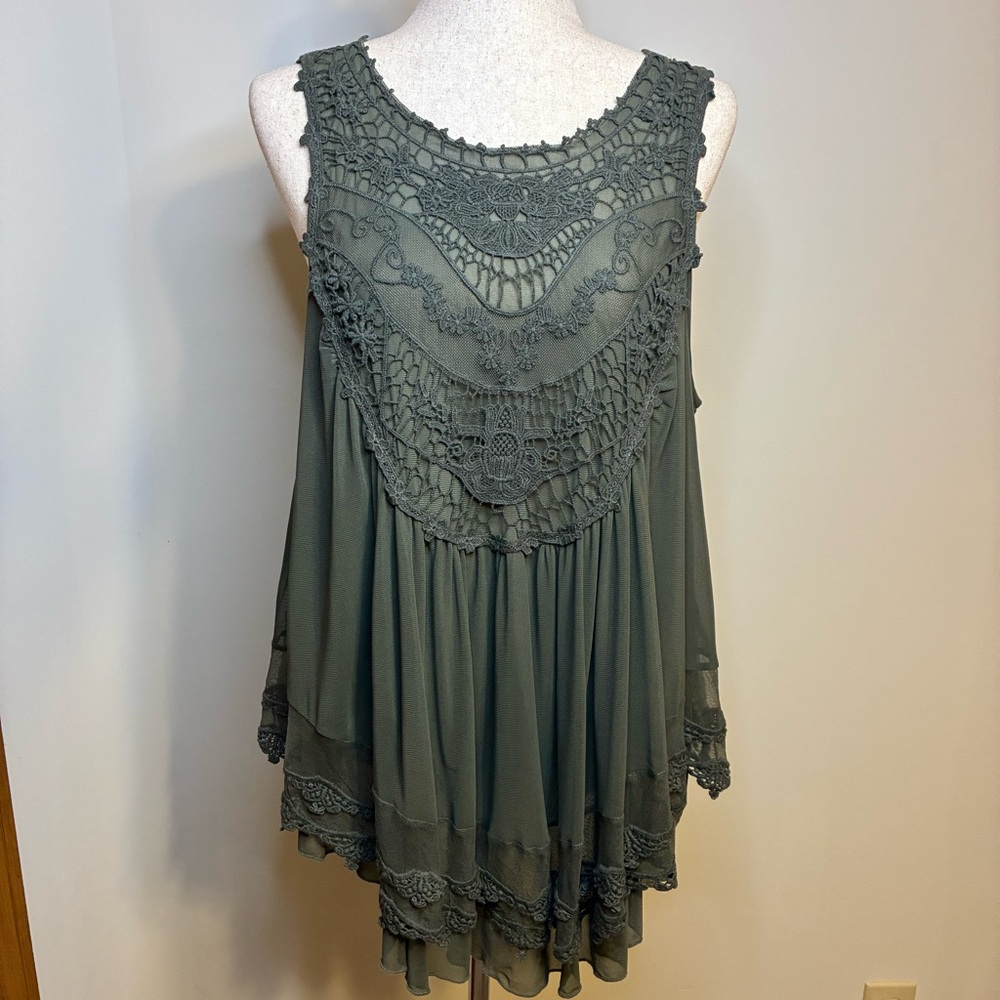 Paradiso Olive Green Lace Trim Tunic Tank Top Large